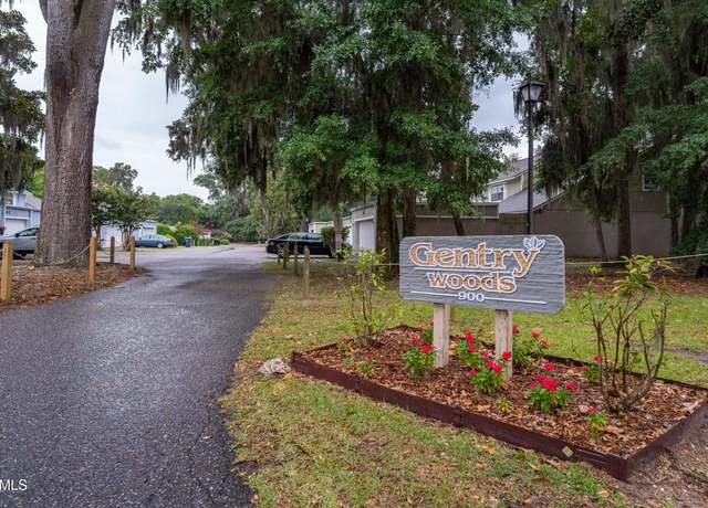 Property at 900 Brotherhood Rd Unit B2, Beaufort, SC 29902, 2 beds, 1.5 baths