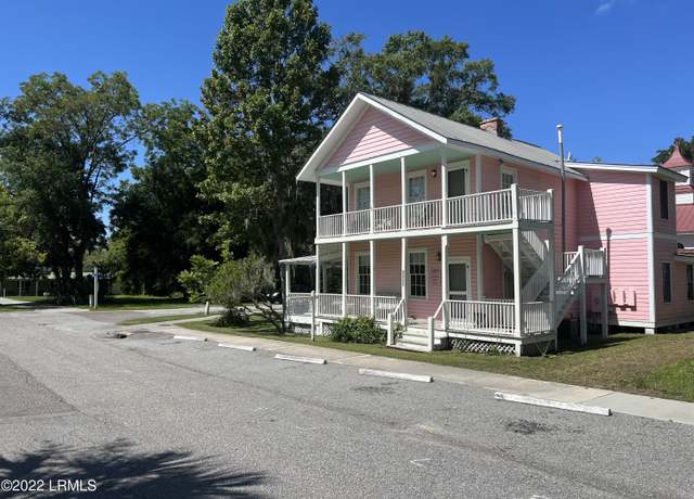 Property at 1103 Paris Ave, Port Royal, SC 29935, 3 beds, 3 baths