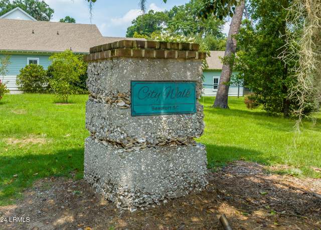 Property at 606 Water St, Beaufort, SC 29902
