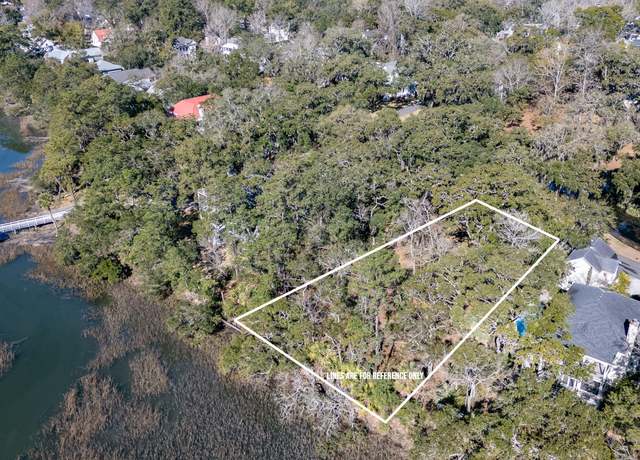 Property at 74 Eve Crk, Beaufort, SC 29906
