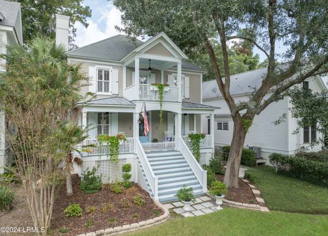 Property at 14 Oak Pond Psge, Beaufort, SC 29906, 4 beds, 3.5 baths