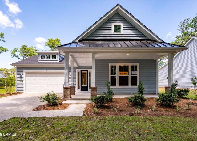 Property at 41 Fairfield Rd, Beaufort, SC 29907, 3 beds, 3 baths