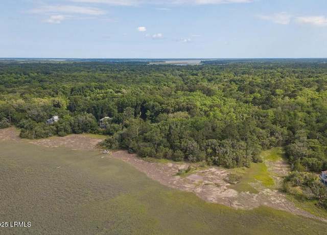 Property at 10 Quiet Cove Way, Beaufort, SC 29907