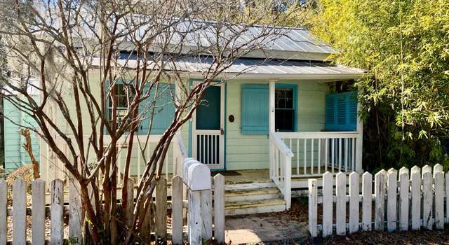 Photo of 1006 Church St, Beaufort, SC 29902