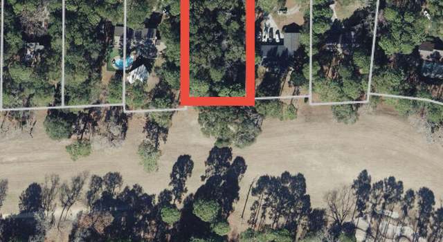 Photo of 21 Francis Marion Cir, Beaufort, SC 29907