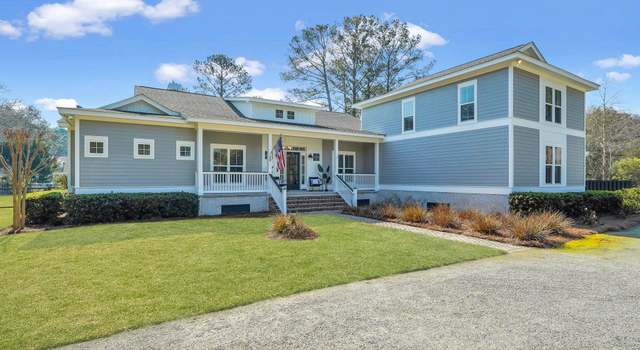 Photo of 29 Dolphin Point Dr, Beaufort, SC 29907