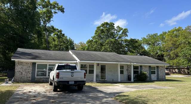 Photo of 415 Broad River Dr, Beaufort, SC 29906