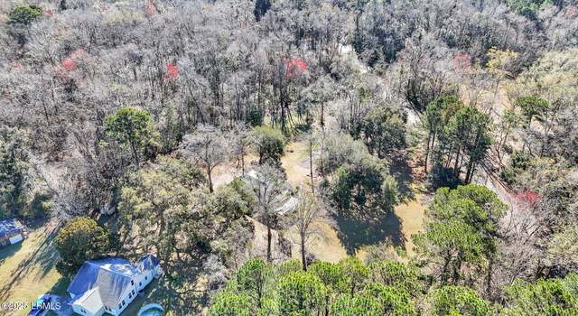 Photo of 79 Cherokee Farms Rd, Beaufort, SC 29906