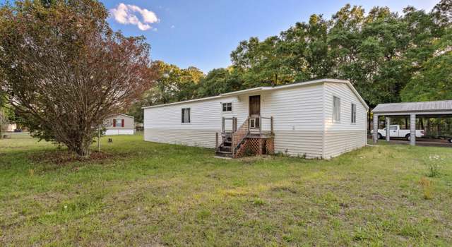 Photo of 15 Capehart Dr, Beaufort, SC 29906