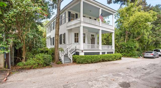 Photo of 406 East St, Beaufort, SC 29902