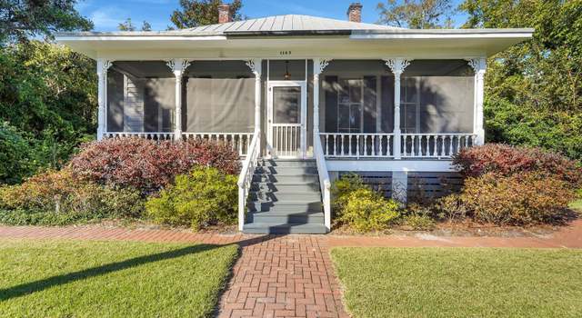 Photo of 1102 11th St, Port Royal, SC 29935