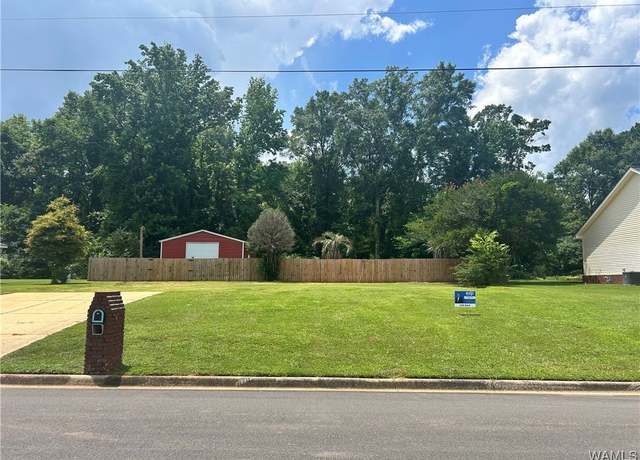 Property at 233 Meadow Ridge Dr, Tuscaloosa, AL 35405