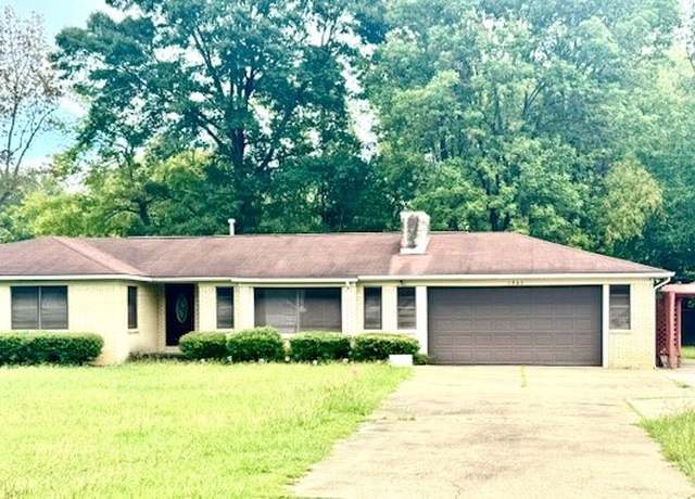 Property at 1903 Old Springhill Rd Rd, Demopolis, AL 36732, 3 beds, 2 baths