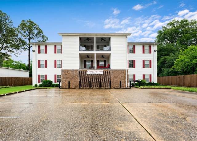Property at 1015 14th Ave #1, Tuscaloosa, AL 35401, 2 beds, 2 baths