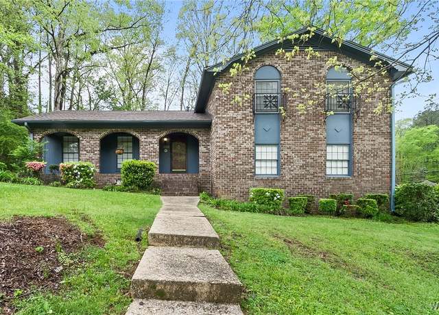 Property at 4651 Woodvale Dr, Tuscaloosa, AL 35405, 4 beds, 2.5 baths