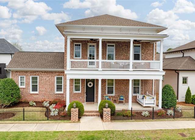 Property at 760 Grace Park N, Tuscaloosa, AL 35406, 4 beds, 4.5 baths