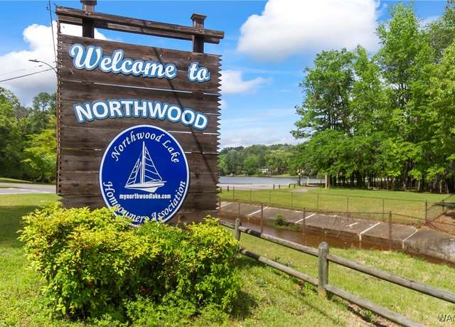 Property at 4713 Northwood Lake Dr E, Northport, AL 35473, 3 beds, 2 baths