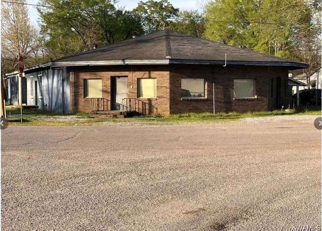 Property at 78 Millwood Rd, Greensboro, AL 36744, 3 beds, 1 bath
