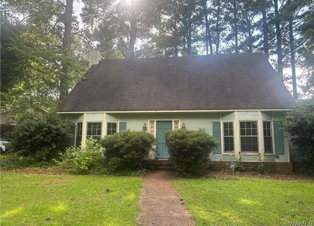 Property at 728 Jennifer Dr E, Tuscaloosa, AL 35404, 3 beds, 6.5 baths
