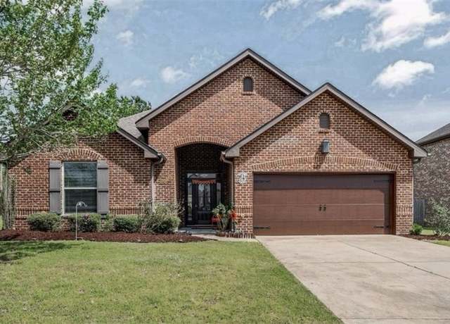 Property at 11507 Belle Meade Ave, Northport, AL 35475, 5 beds, 3 baths