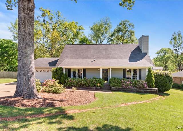 Property at 7415 Oakmont Lane Ln, Tuscaloosa, AL 35405, 4 beds, 2 baths