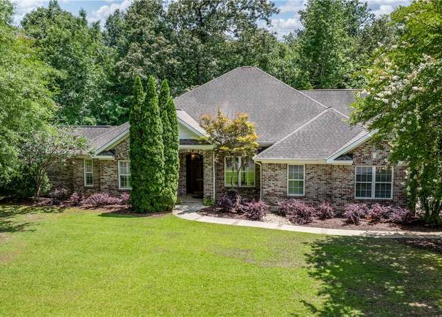 Property at 5634 Bluegrass Pkwy Pkwy, Tuscaloosa, AL 35406, 5 beds, 6.5 baths