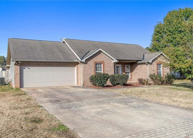 Property at 10781 Plantation Dr, Vance, AL 35490, 3 beds, 2 baths