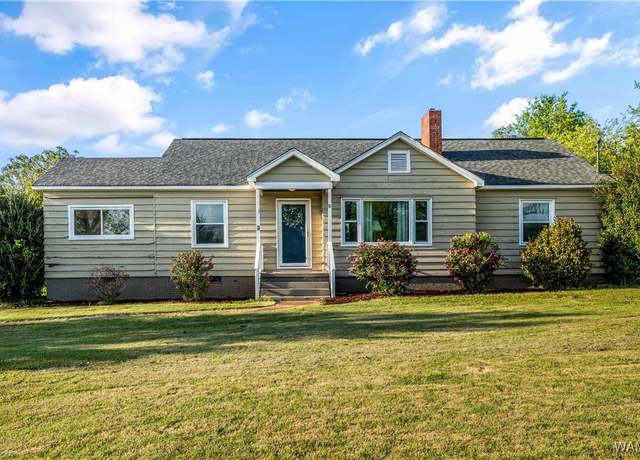 Property at 6 Forest Dr, Tuscaloosa, AL 35404, 3 beds, 3 baths