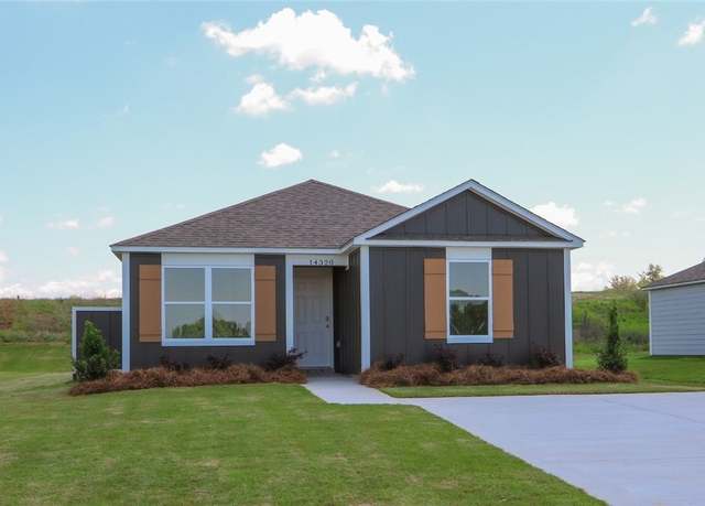 Property at 14320 Firefly Ln, Tuscaloosa, AL 35405, 4 beds, 2 baths