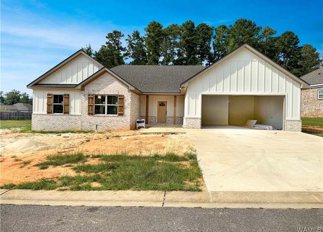 Property at 5270 Summerfield Dr E, Tuscaloosa, AL 35404, 4 beds, 2 baths