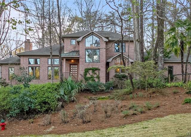 Property at 9138 Enterprise Ave, Tuscaloosa, AL 35406, 5 beds, 4 baths