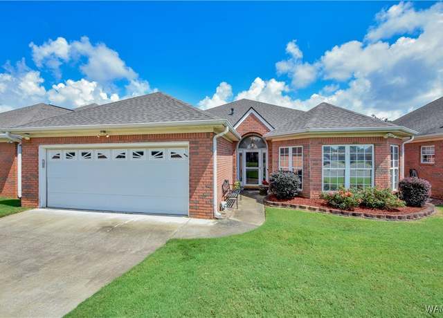 Property at 1094 Periwinkle Dr, Tuscaloosa, AL 35405, 3 beds, 2 baths