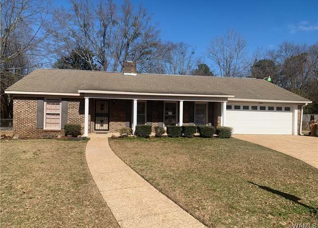 Property at 3000 11th Ave E, Tuscaloosa, AL 35405, 3 beds, 2 baths