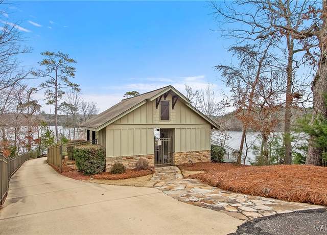 Property at 10315 Legacy Ln, Northport, AL 35475, 4 beds, 3 baths