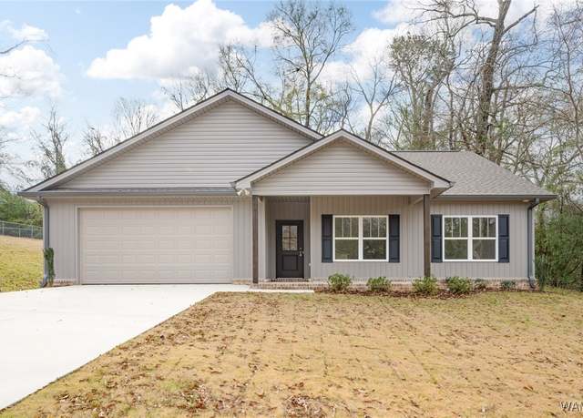 Property at 2319 21st St E, Tuscaloosa, AL 35404, 3 beds, 2 baths