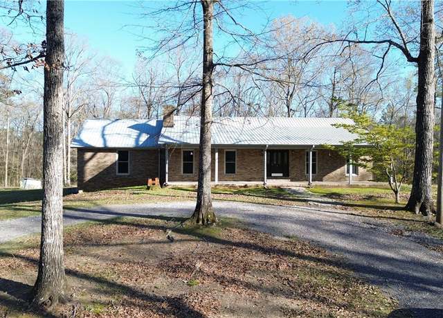 Property at 10882 Tingle Tangle Road Rd, Vance, AL 35490, 4 beds, 3.5 baths