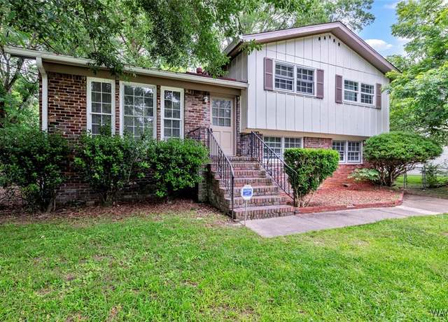 Property at 1713 Serene Cir, Centerpoint, AL 35215, 4 beds, 2 baths