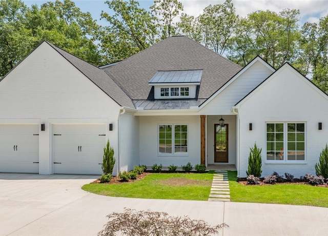 Property at 14817 Highpoint Cv, Northport, AL 35475, 5 beds, 4 baths
