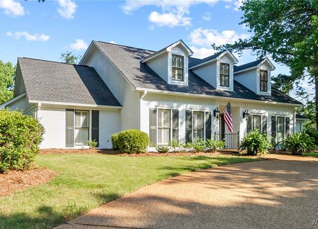 Property at 2801 Yorktown Dr, Tuscaloosa, AL 35406, 4 beds, 3.5 baths