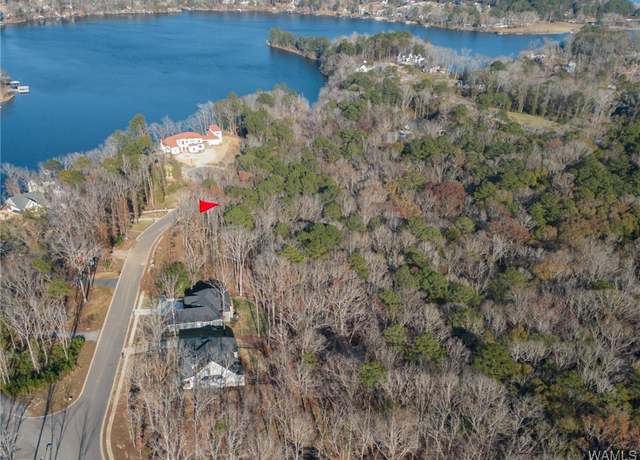 Property at 0 Edgewater Dr, Northport, AL 35475
