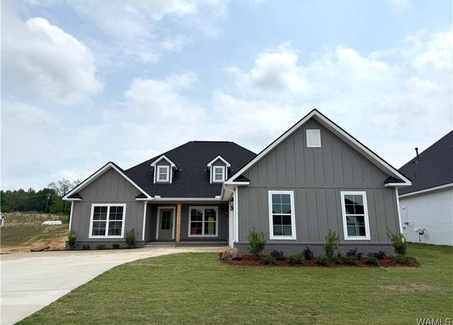Property at 13949 Glen Park Ave, Northport, AL 34675, 4 beds, 2 baths
