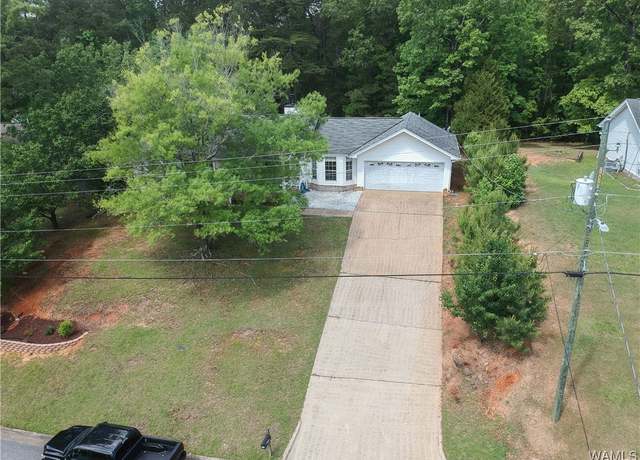 Property at 5910 6th Ave, Northport, AL 35473, 3 beds, 2 baths