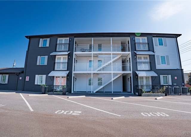 Property at 500 Grace St #304, Tuscaloosa, AL 35401, 2 beds, 1 bath