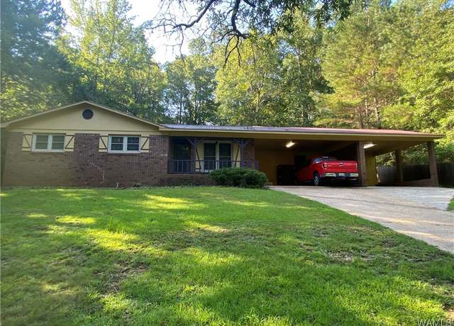 Property at 503 11th St St SW, Fayette, AL 35555, 4 beds, 2 baths
