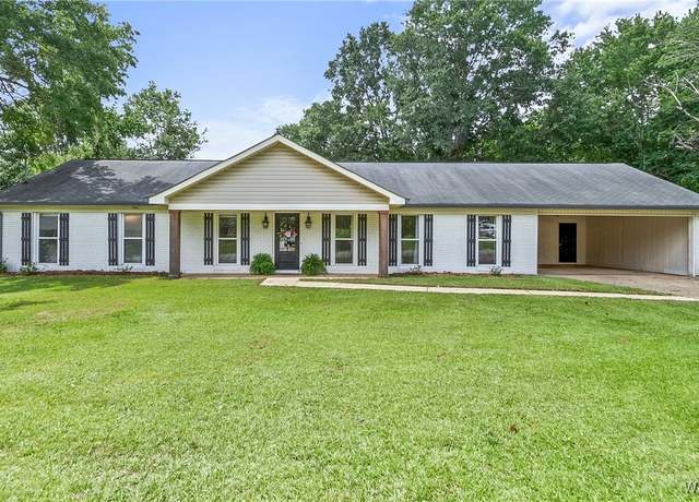 Property at 2942 30th St St, Northport, AL 35476, 4 beds, 2 baths
