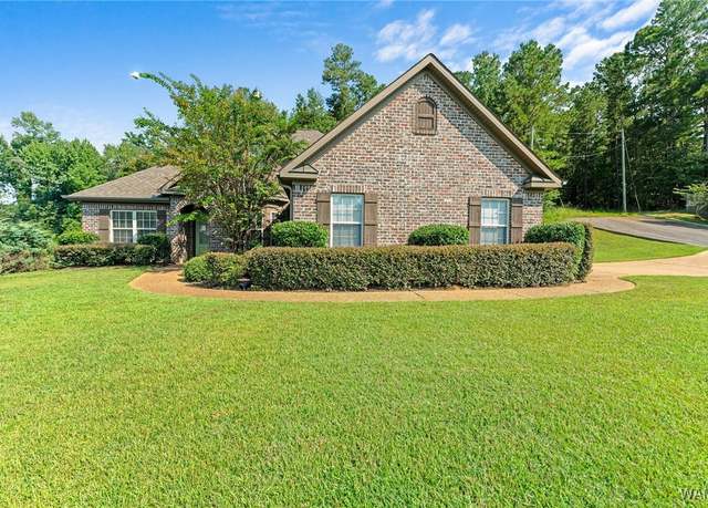 Property at 5910 Summit Dr, Northport, AL 35473, 3 beds, 2 baths