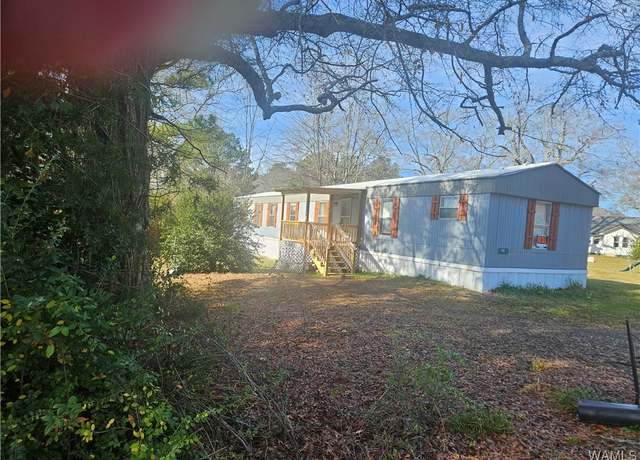 Property at 500 East Ave, Berry, AL 35546, 3 beds, 2 baths