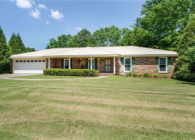Property at 4624 14th St. St E, Tuscaloosa, AL 35404, 3 beds, 2 baths