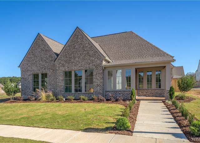 Property at 6235 Rosemeade St, Tuscaloosa, AL 35406, 4 beds, 4 baths