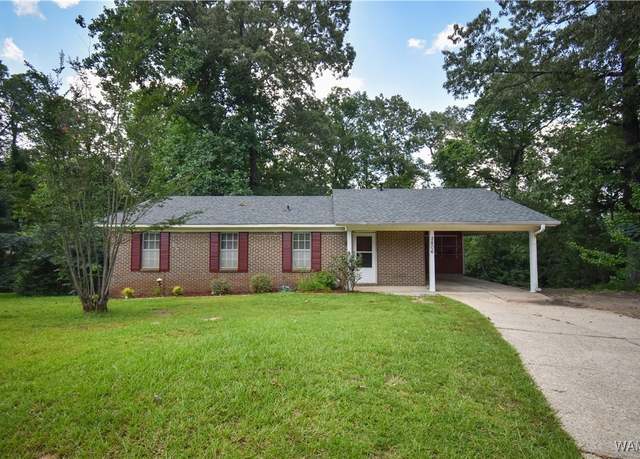 Property at 2806 Sunset Dr NE, Tuscaloosa, AL 35404, 3 beds, 1 bath
